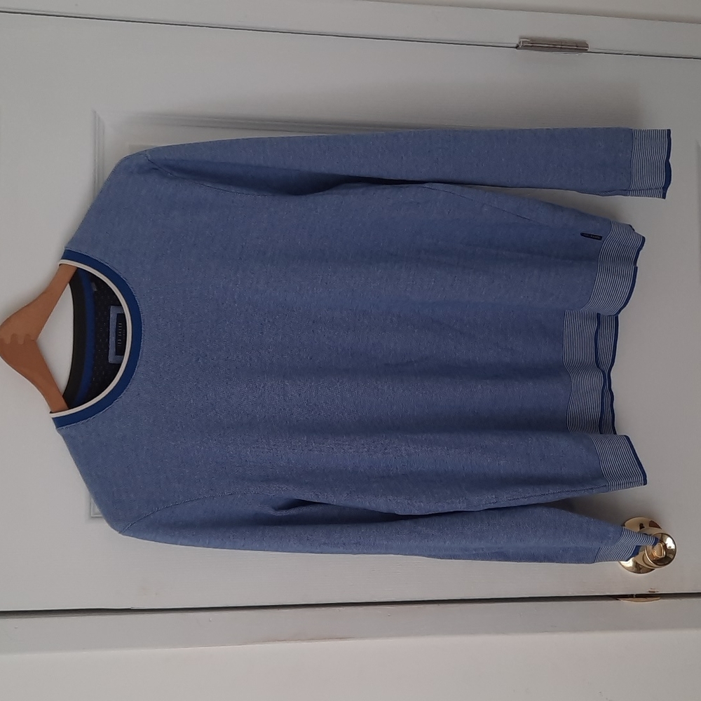 Ted Baker Sweater in blue size 4 (men's large) 16in neck, 40in chest